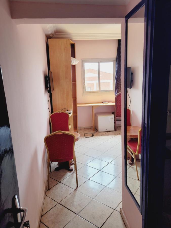 Hotel Altitel Bafoussam Exteriör bild