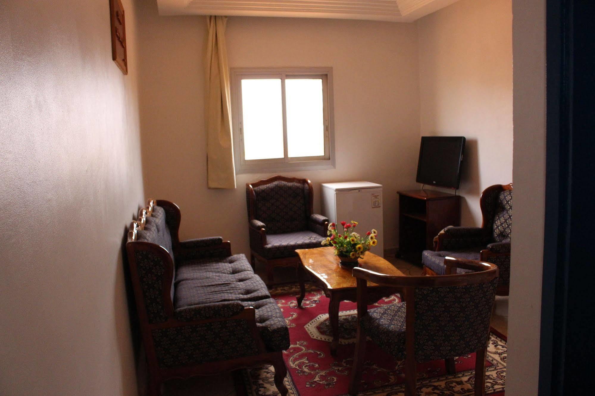 Hotel Altitel Bafoussam Exteriör bild